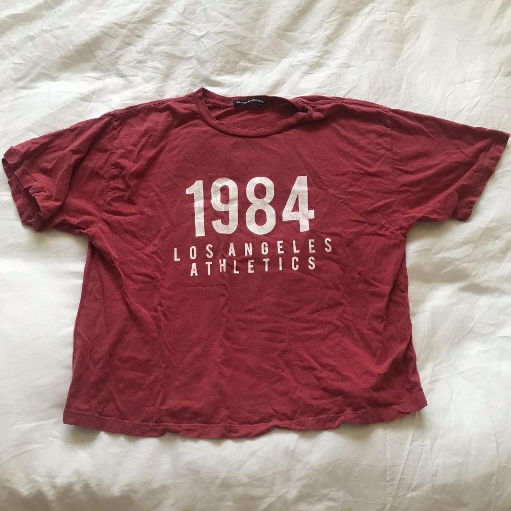 Brandy Melville t shirt